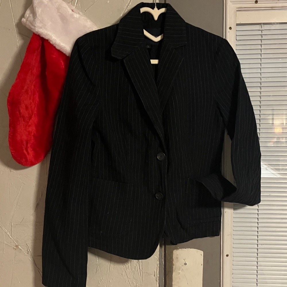 Banana Republic dark blue denim pinstriped blazer, fully lined
